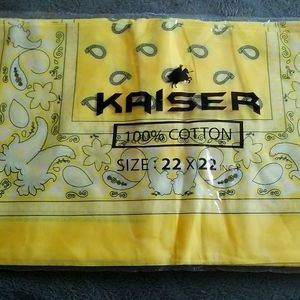 NIP 1 Dozen Kaiser 100% Cotton Paisley Cowboy Bandanas 22x22